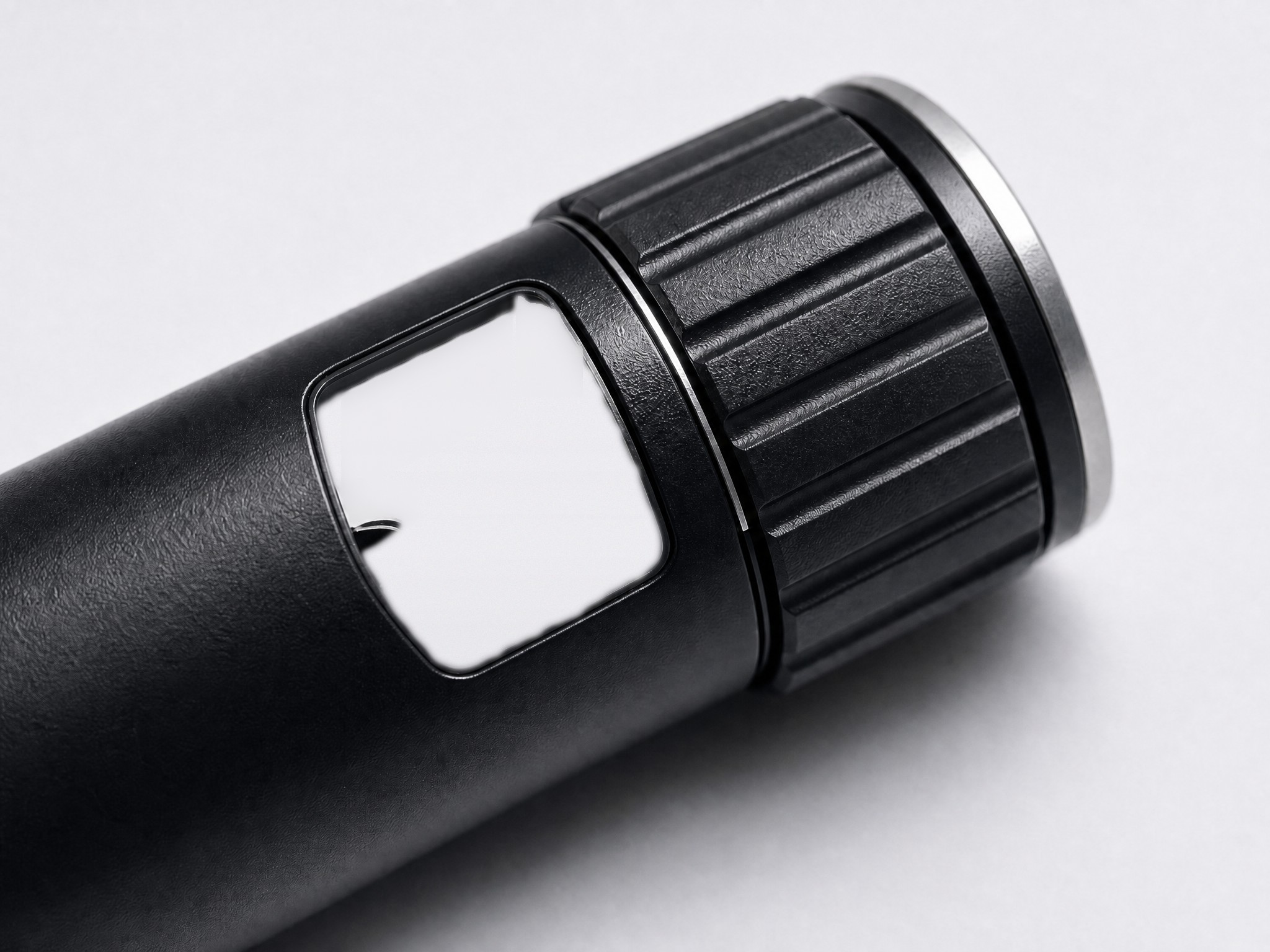 Macro photo of the AminoPen click-stop dosing dial
